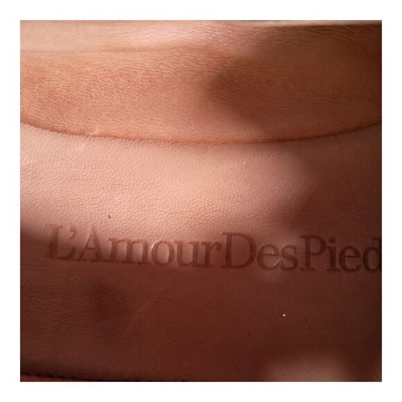 L’amour Des Pieds Caiden Hidden Wedge Flat Round Toe Black Suede Womens 9 M - Picture 7 of 11